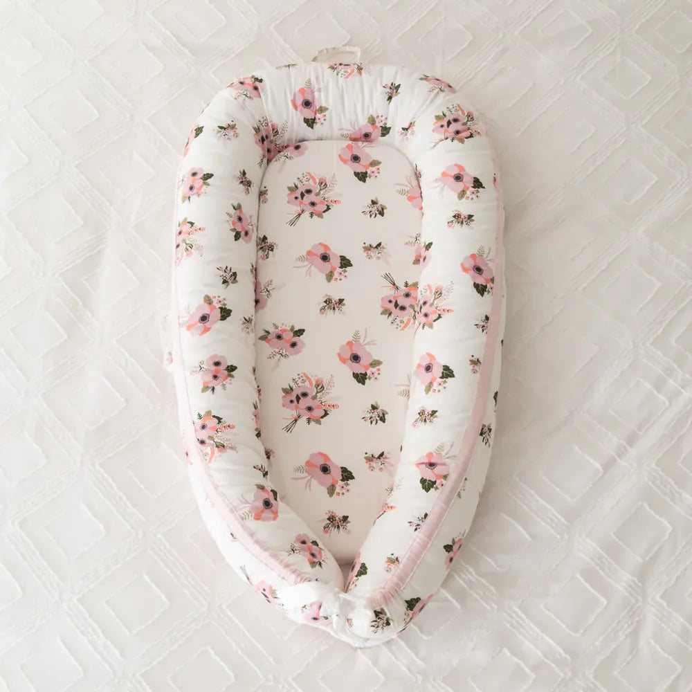 Bunnikins & Clover Baby Lounger Nest