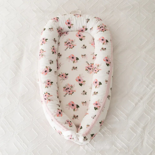 Bunnikins & Clover Baby Lounger Nest